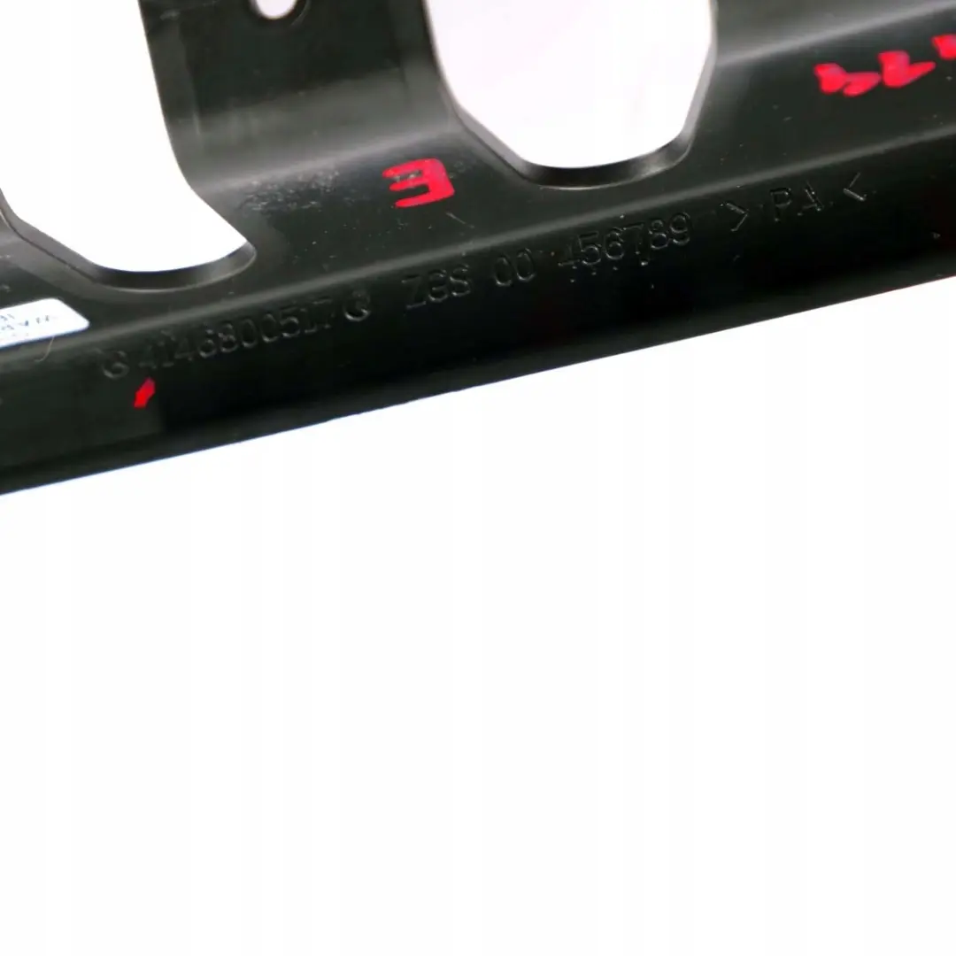 Mercedes-Benz Vaneo W414 Rücksitz Befestigung Abdeckung für mit Teilenummer A4146800517 Mercedes-Benz Vaneo W414 Rücksitz Befestigung Abdeckung - SKU A4146800517 - Teilenummer A4146800517