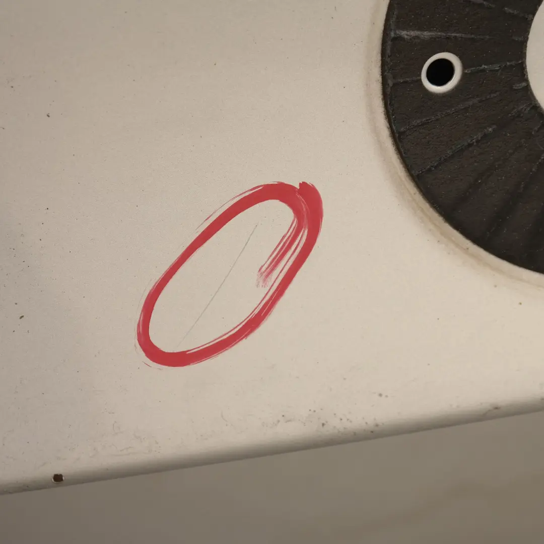 Klapa bagażnika tył titansilber 354 do BMW E83 X3 o numerze 3452197 BMW E83 X3 Klapa bagażnika tył titansilber 354 - SKU 3452197-TS2 - Numer Części 3452197