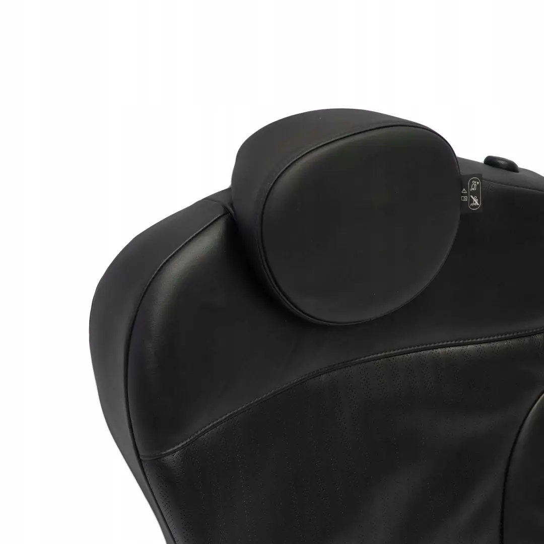 Respaldo Asiento Trasero Derecho Clubman Punzón Cuero Negro para Mini Cooper One R55 con número de pieza 7229762 Mini Cooper One R55 Respaldo Asiento Trasero Derecho Clubman Punzón Cuero Negro - SKU 7229762 - Número de pieza 7229762