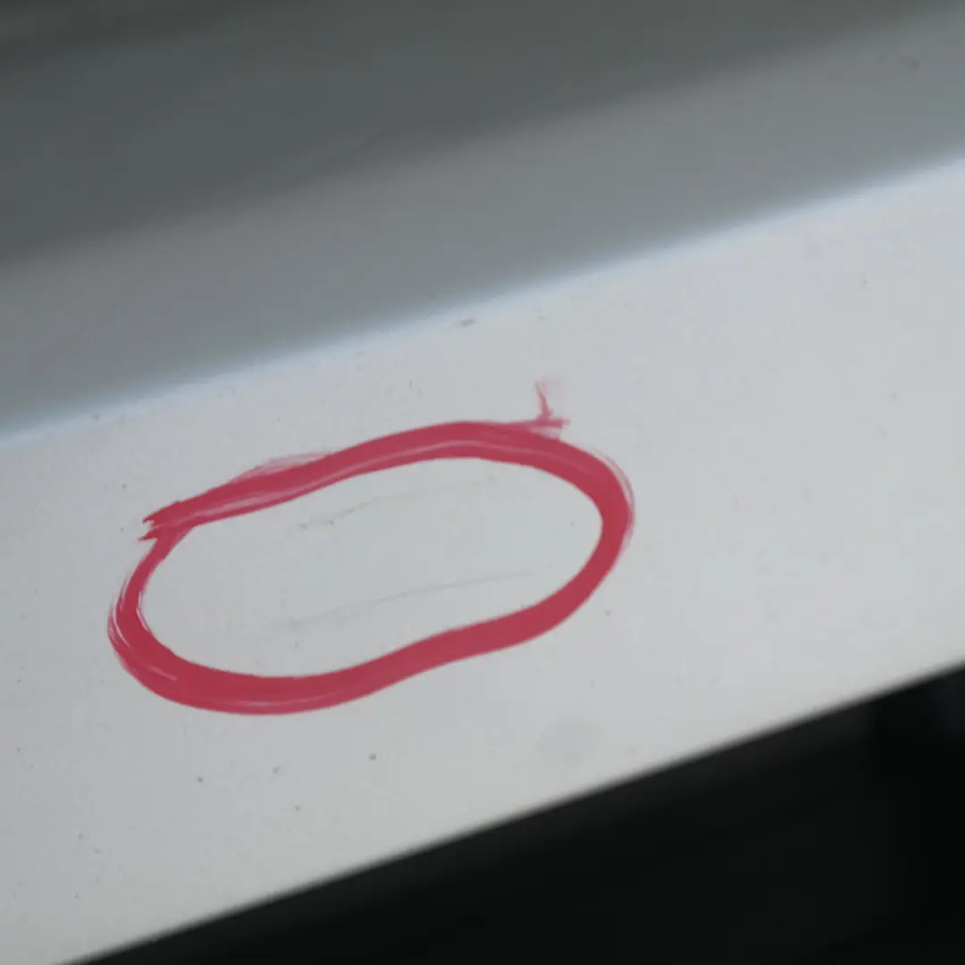 Zderzak przedni przód titansilber 354 do BMW E53 X5 o numerze 10150 BMW E53 X5 Zderzak przedni przód titansilber 354 - SKU 0010150-TS4 - Numer Części 10150