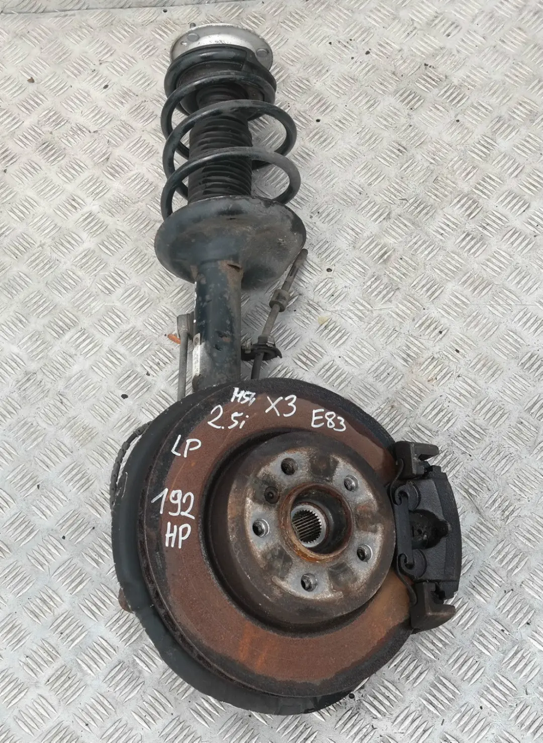 BMW X3 E83 2.5i M54 FRONT LEFT N/S LEG SPORT SUSPENSION AXLE BRAKE DISC HUB SET - SKU 3413145-1 - Part number 3453523