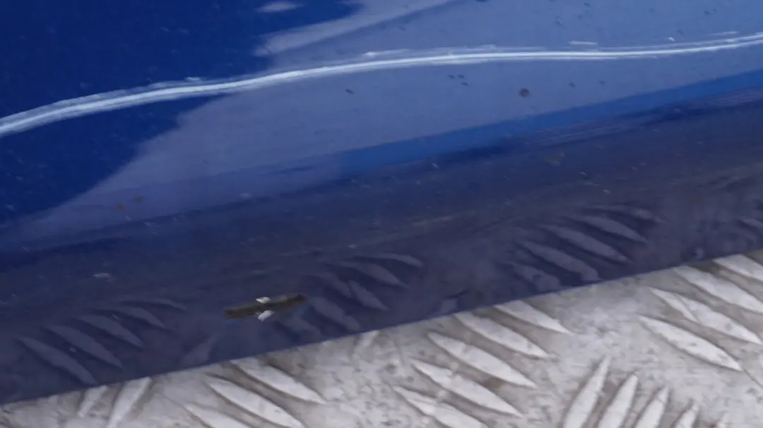 BMW 1 Series 2 E87 E87N M Sport Sill Strip Side Skirt Left N/S Le Mans Blau Blue - SKU 0033557-LMB2 - Part number 33557