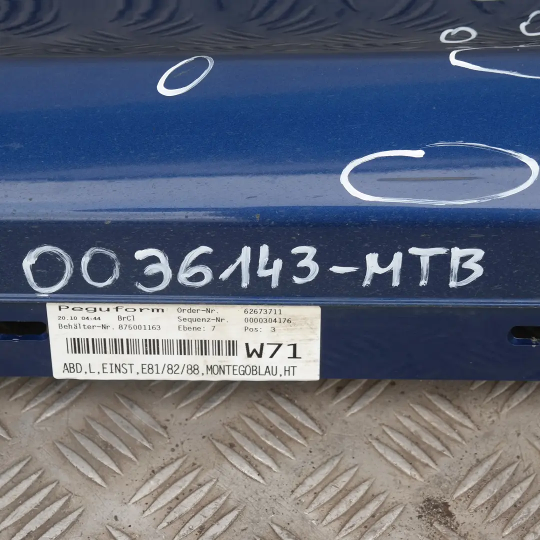 Sill Strip Side Skirt Left Montegoblau Blau Blue para BMW E81 E82 E88 con número de pieza 0036143-MTB BMW E81 E82 E88 Sill Strip Side Skirt Left Montegoblau Blau Blue - SKU 0036143-MTB - Número de pieza 0036143-MTB