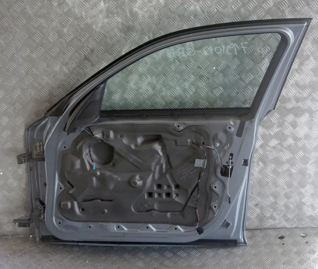 BMW 1 SERIES 18 E87 E87N Door front right O/S Quarzblau Blue Blau Metallic - A18 - SKU 7191012-QB18 - Part number 7191012