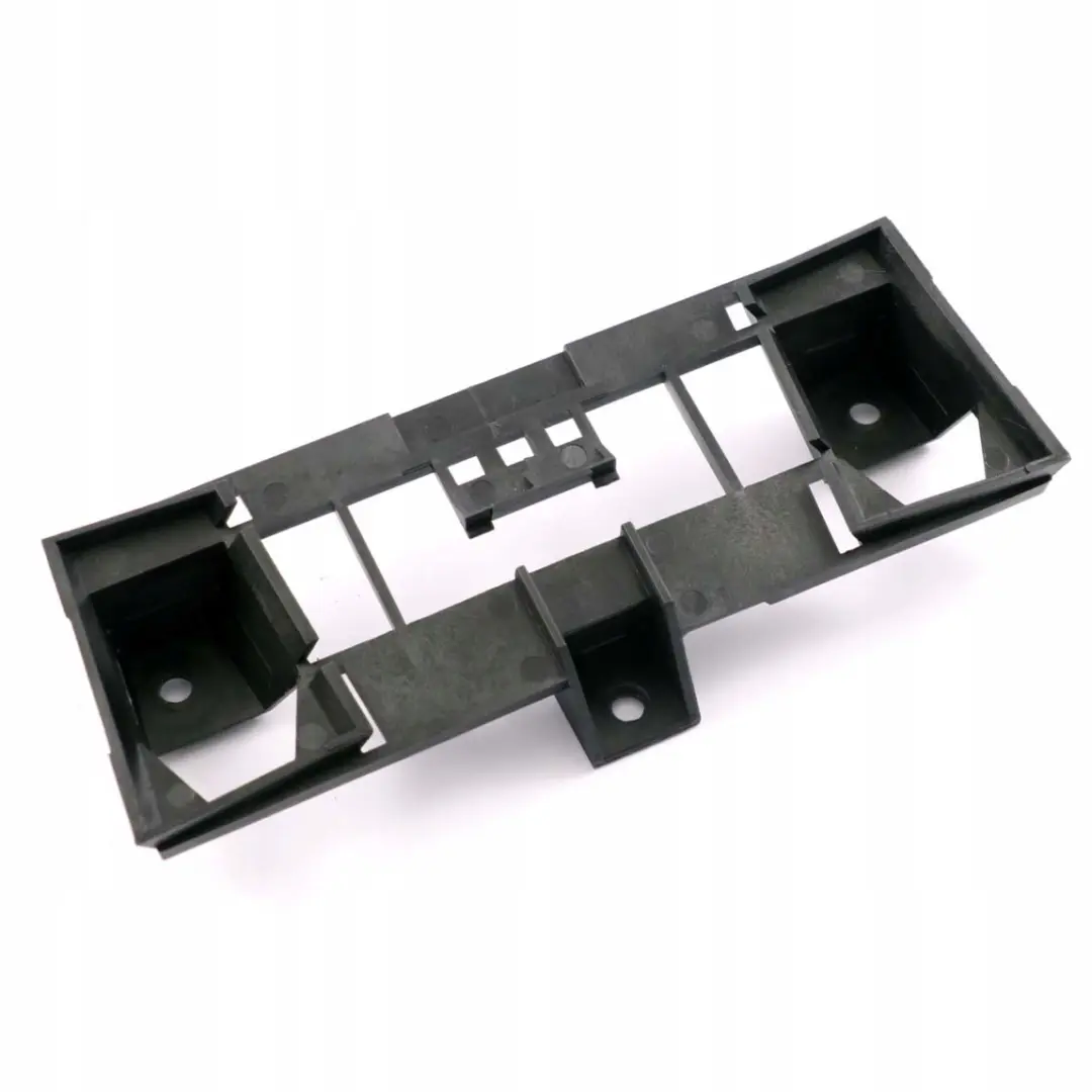 Reihe E53 E83 E85 Verbandkasten Halter 5210 für BMW X3 X5 Z4 mit Teilenummer 7045018 BMW X3 X5 Z4 Reihe E53 E83 E85 Verbandkasten Halter 5210 - SKU 7045018 - Teilenummer 7045018