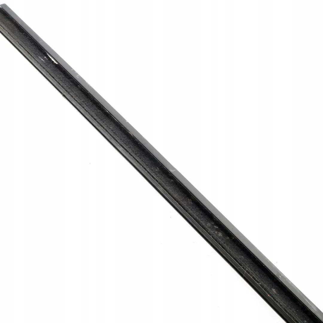 BMW E36 Berlina Touring Paraspruzzi Interno Porta Posteriore Sinistro Nero N/S - SKU 8174765 - Numero di parte 8174765