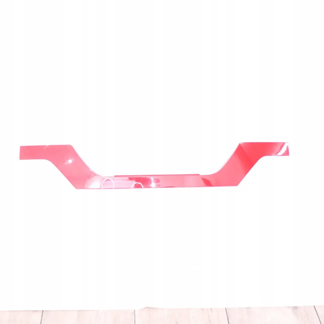 Trunk Boot Lid Tailgate Finisher Cover Karmesinrot Crimson Red para BMW E83 con número de pieza 0303042 BMW E83 Trunk Boot Lid Tailgate Finisher Cover Karmesinrot Crimson Red - SKU 0303042-KAR - Número de pieza 0303042