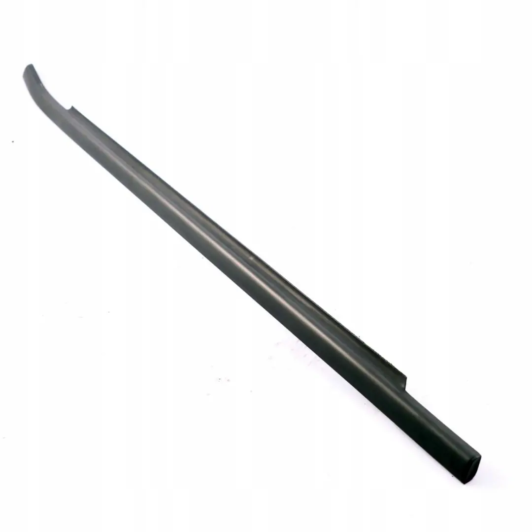  Mercedes-Benz W169 Porte Arriere Droite Fenetre Garde-Corps - SKU A1697350465 - Numéro de pièce A1697350465