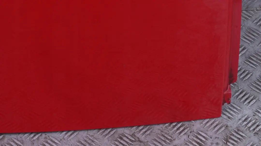 Tapa Maletero Izquierda Splitdoor Split Door Chili Red para Mini Clubman R55 con número de pieza 2757715 Mini Clubman R55 Tapa Maletero Izquierda Splitdoor Split Door Chili Red - SKU 2757715-CHRED - Número de pieza 2757715