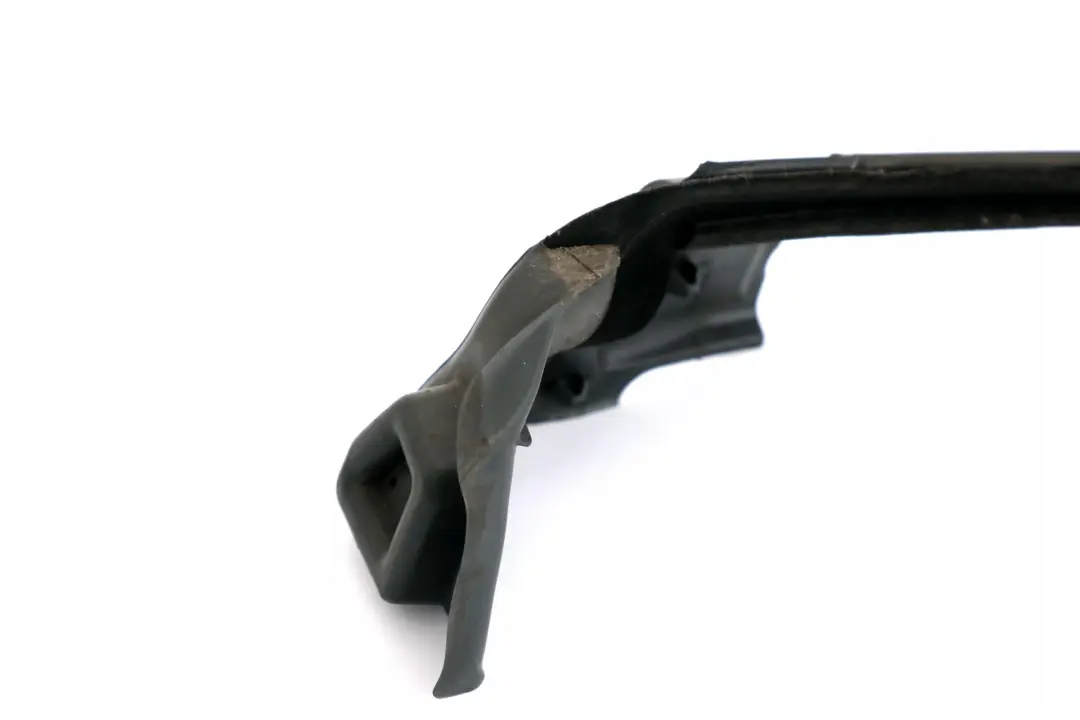 Cubierta Canal Ventana Izquierda para Mini Cooper One R55 R56 R57 R58 con número de pieza 7146089 Mini Cooper One R55 R56 R57 R58 Cubierta Canal Ventana Izquierda - SKU 7146089 - Número de pieza 7146089