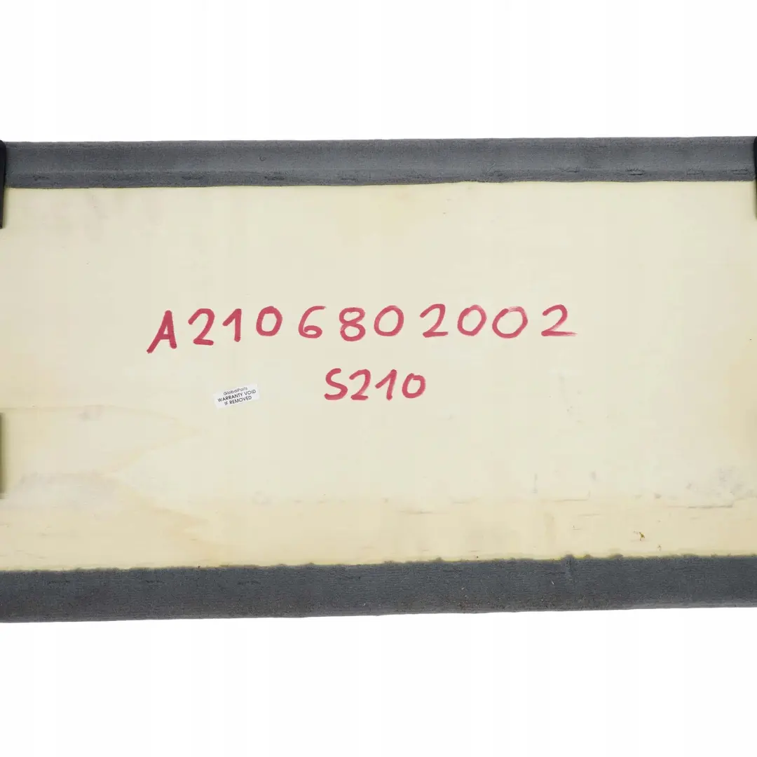 Podłoga bagażnika wykładzina do Mercedes E S210 W210 o numerze A2106802002 Mercedes E S210 W210 Podłoga bagażnika wykładzina - SKU A2106802002 - Numer Części A2106802002