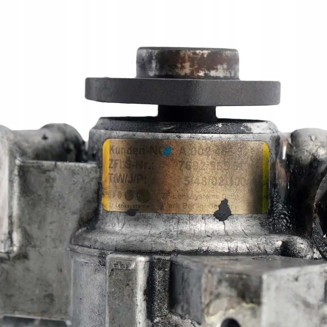 Mercedes-Benz W163 270 CDI Servolenkungpumpe Pompe Diesel pour à propos du numéro de pièce A0024669101 Mercedes-Benz W163 270 CDI Servolenkungpumpe Pompe Diesel - SKU A0024669101 - Numéro de pièce A0024669101