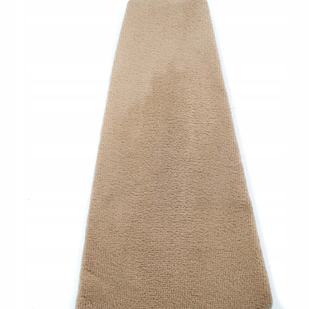 Mittenkonsole Parte Inferiore Posteriore Destra Beige Chiaro per BMW X5 E53 con numero di parte 8250104 BMW X5 E53 Mittenkonsole Parte Inferiore Posteriore Destra Beige Chiaro - SKU 8250104 - Numero di parte 8250104