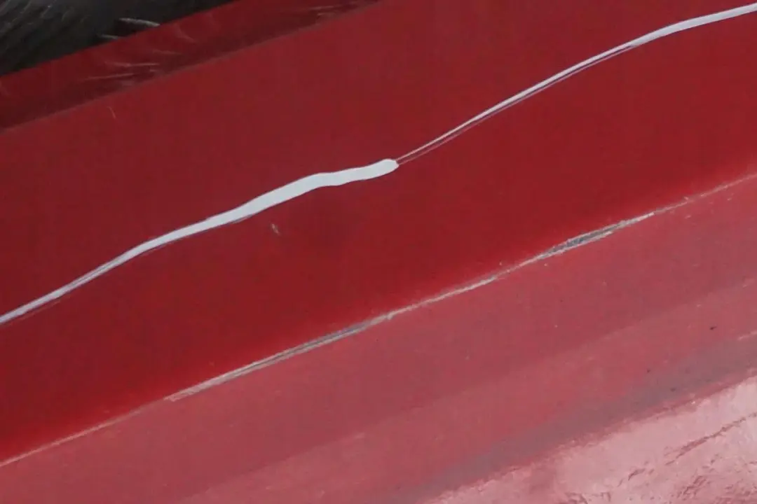 BMW E90 E91 LCI Listello Portiera Apertura Gonna Dx Rosso-Cremisi Rossa - SKU 0037060-KAR1 - Numero di parte 0037060