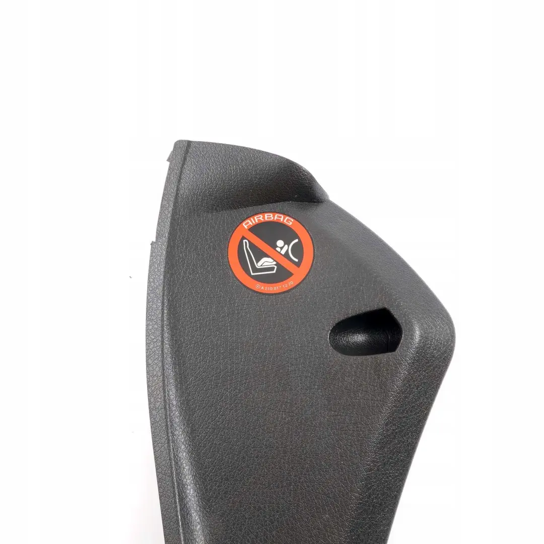 Mercedes-Benz W203 Carenage Capot A Gauche Tableau de Bord pour à propos du numéro de pièce A2036800578 Mercedes-Benz W203 Carenage Capot A Gauche Tableau de Bord - SKU A2036800578 - Numéro de pièce A2036800578