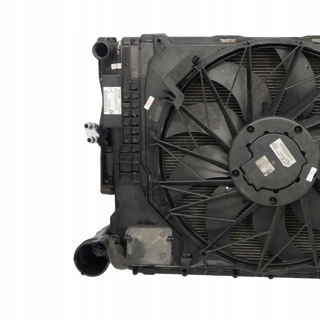 BMW X3 Series E83 3.0d Complete Set Engine Radiator Fan Pack with Housing - SKU 3415182 - Part number 3415182