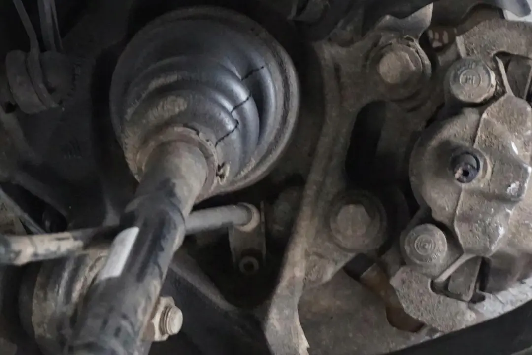 BMW F30 320d N47N 184 KM Noga Zwrotnica Zawias Piasta Wahacz Lewy Tył - SKU 6792521-3 - Numer Części 6792521