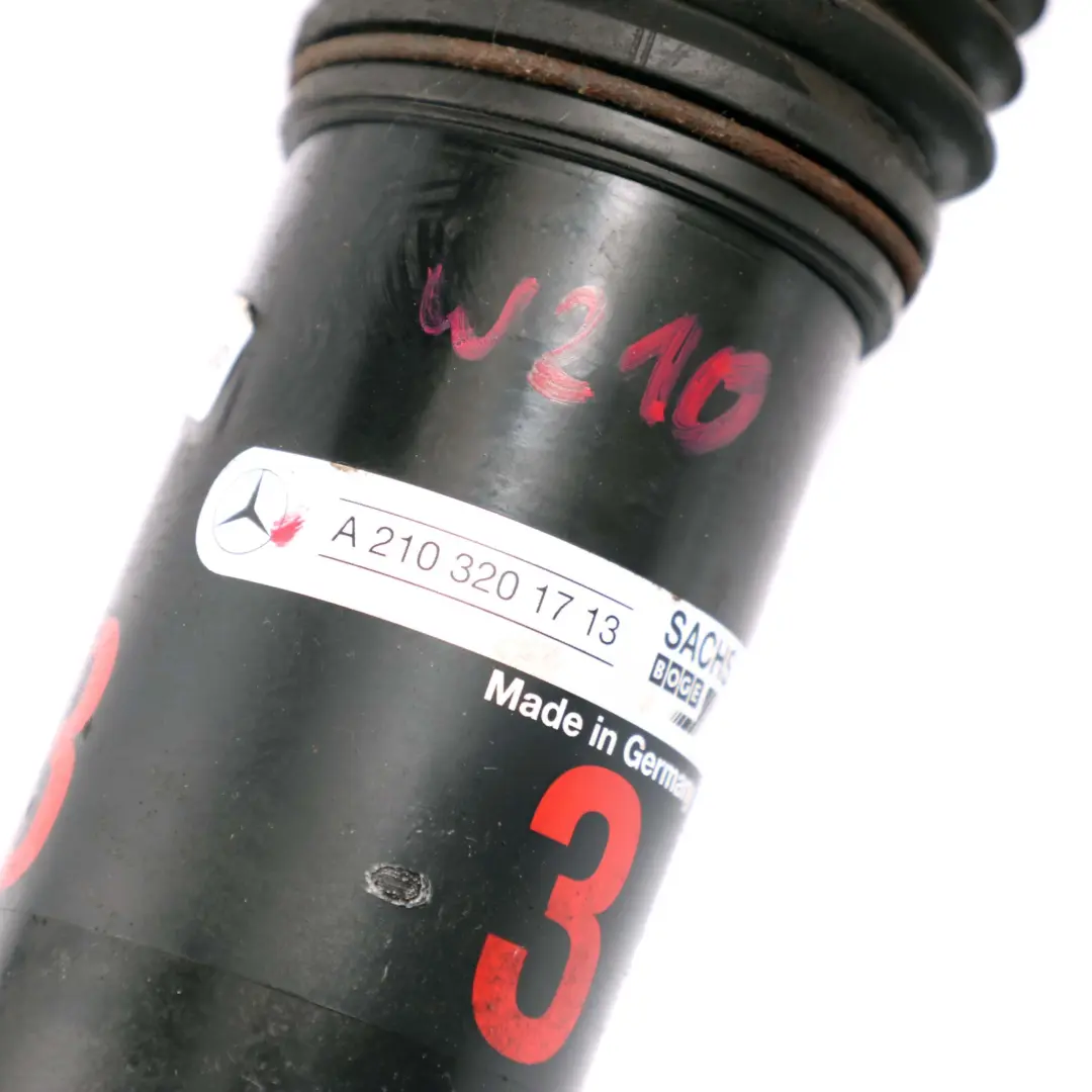 Mercedes-Benz S210 W210 T-Modell Niveau Sport Hinterachse Stoßdämpfer Set für mit Teilenummer A2103201713 Mercedes-Benz S210 W210 T-Modell Niveau Sport Hinterachse Stoßdämpfer Set - SKU A2103201713 - Teilenummer A2103201713