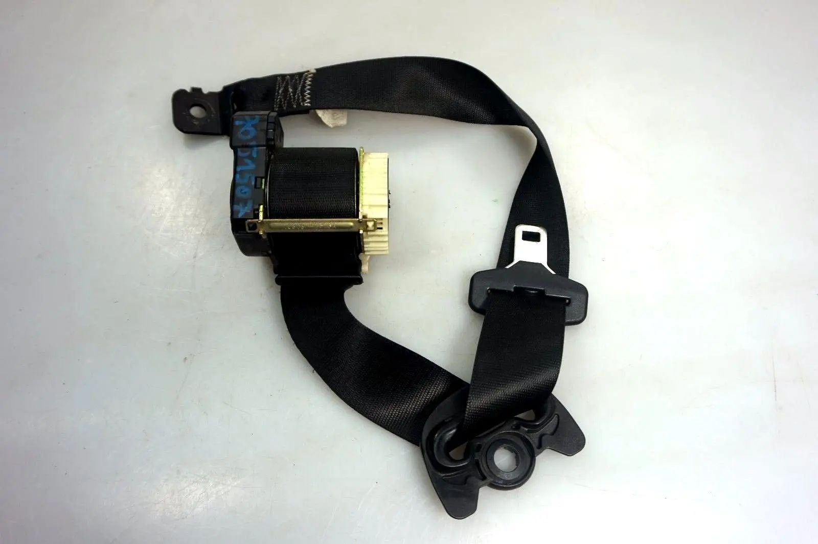 BMW X5 E53 asiento trasero izquierdo cinturon De seguridad Schwarz Negro 7051507