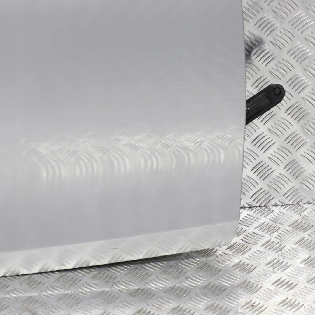 Door Front Right O/S Titansilber Silber Silver Metalic to BMW 1 SERIES E87 E87N LCI with Part number 41517191012 BMW 1 SERIES E87 E87N LCI Door Front Right O/S Titansilber Silber Silver Metalic - SKU 7191012-TS - Part number 41517191012