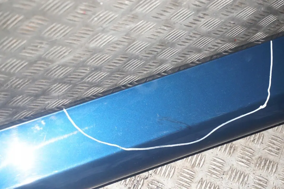BMW E90 E91 Listello Portiera Apertura Gonna SX Blu Mistico Blu Metallico - SKU 0032951-MYS - Numero di parte 0032951