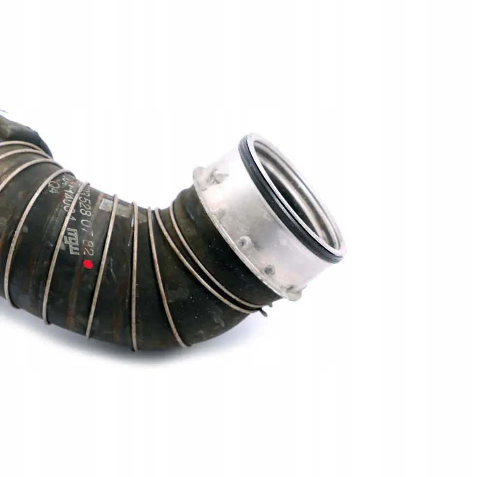 destra Turbo Intercooler Tubo flessibile per Mercedes W203 Kompressor con numero di parte A2035280782 Mercedes W203 Kompressor destra Turbo Intercooler Tubo flessibile - SKU A2035280782 - Numero di parte A2035280782