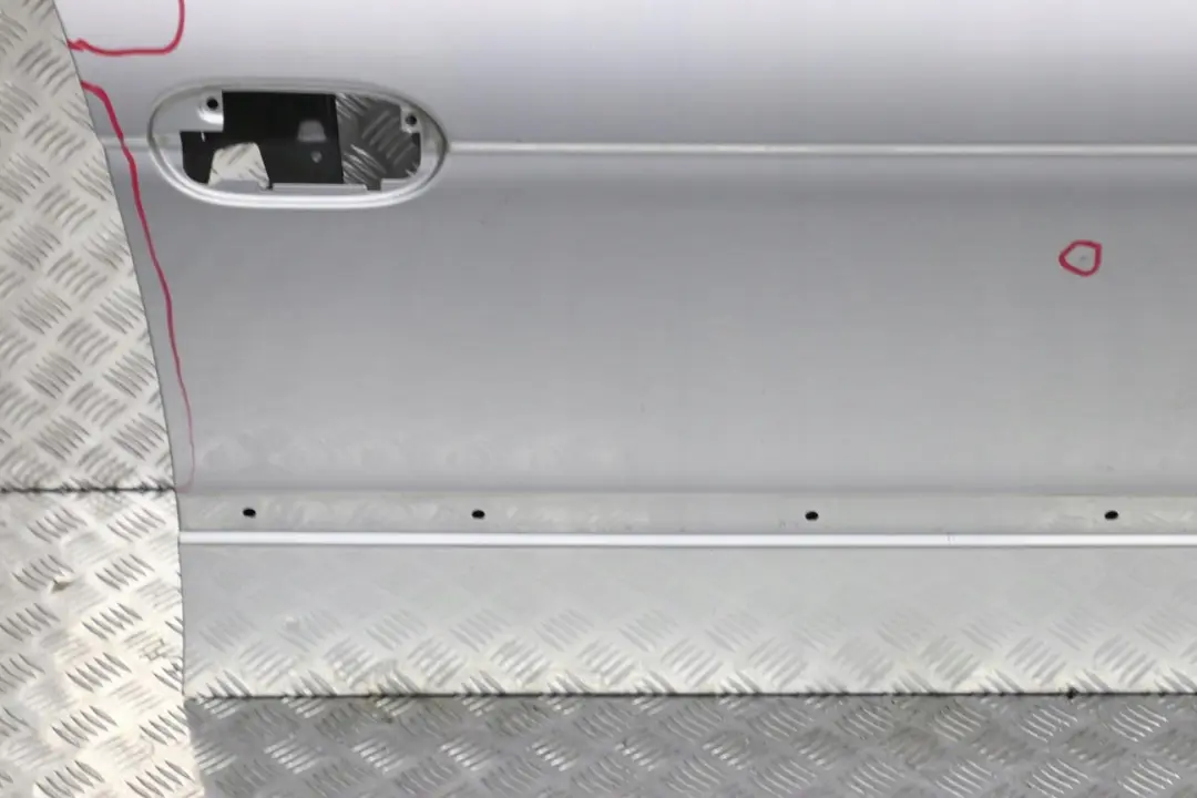 BMW E39 Drzwi prawe przednie arktis silber - SKU 8216818-AS - Numer Części 8216818