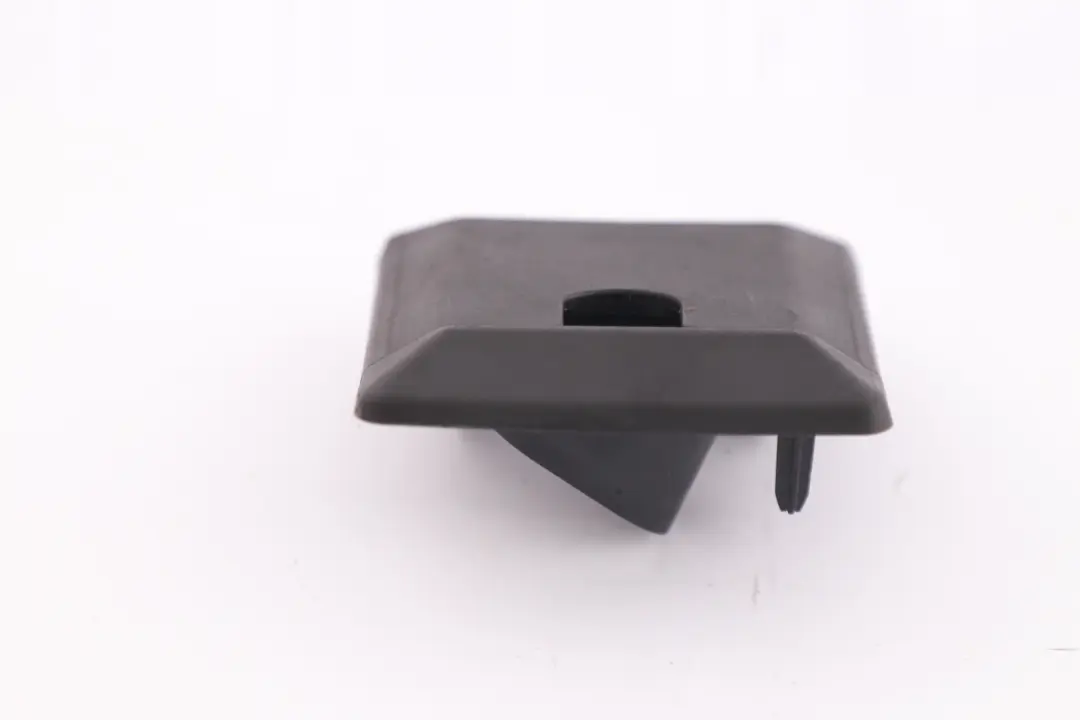 per Appendere Gancio Posteriore Linksschwarz 8402349 5147 per BMW X5 E53 con numero di parte 7003781 BMW X5 E53 per Appendere Gancio Posteriore Linksschwarz 8402349 5147 - SKU 8402349-1 - Numero di parte 7003781