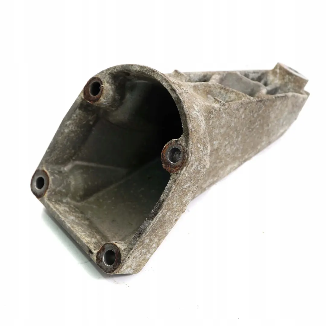 Mercedes-Benz W203 M111 C 180 200 230 Engine Mount Bracket Left N/S to with Part number A1112231604 Mercedes-Benz W203 M111 C 180 200 230 Engine Mount Bracket Left N/S - SKU A1112231604 - Part number A1112231604