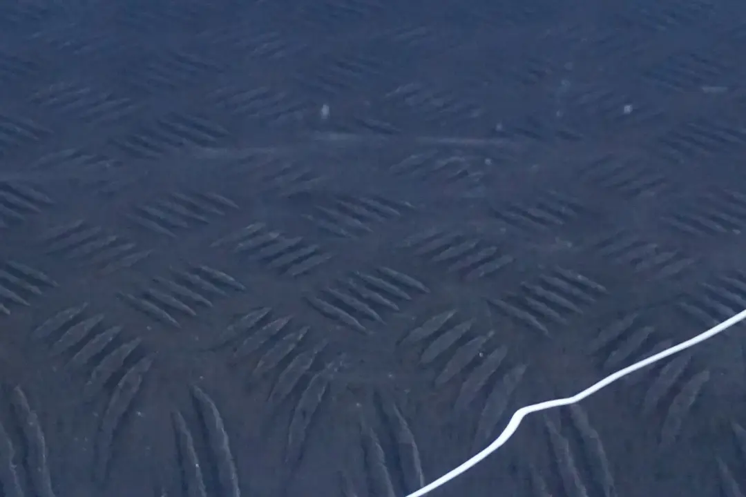 Lato Porta Posteriore Sinistra Blu Mistico Blu Metallizzato per BMW E60 LCI con numero di parte 7202341 BMW E60 LCI Lato Porta Posteriore Sinistra Blu Mistico Blu Metallizzato - SKU 7202341-MYS - Numero di parte 7202341