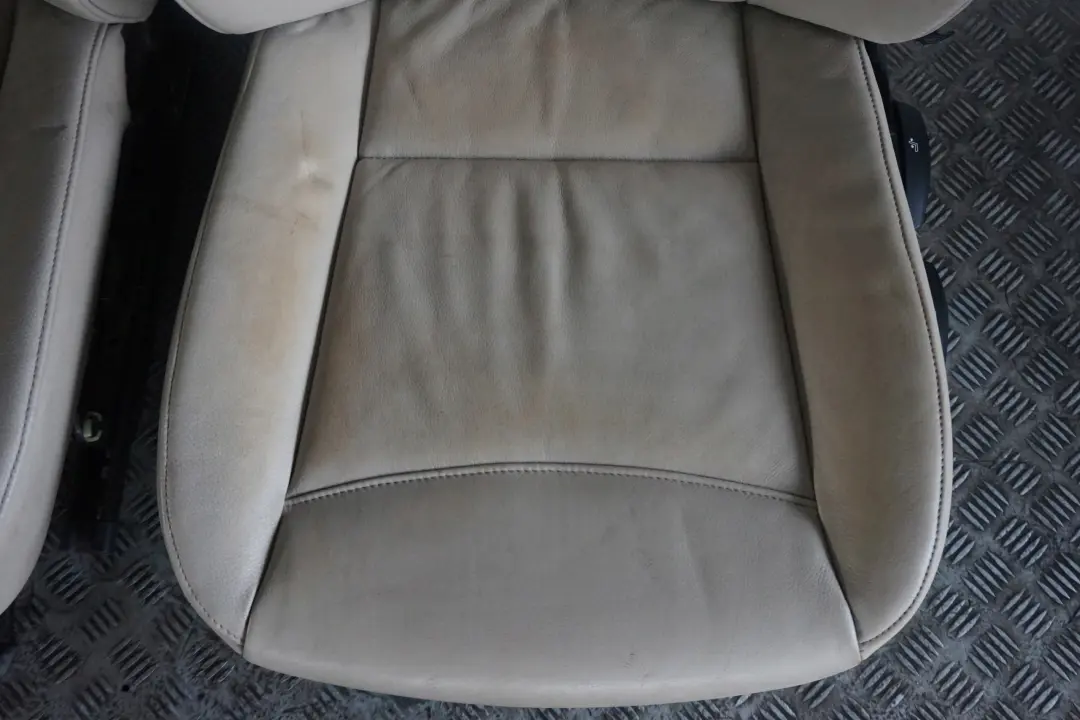 Sitzeheizung Huitre Cuir Innensitze Seance Sans Porte pour BMW LCI à propos du numéro de pièce E90 BMW LCI Sitzeheizung Huitre Cuir Innensitze Seance Sans Porte - SKU E90 LCI Heated Seats Oyster Leather - Numéro de pièce E90