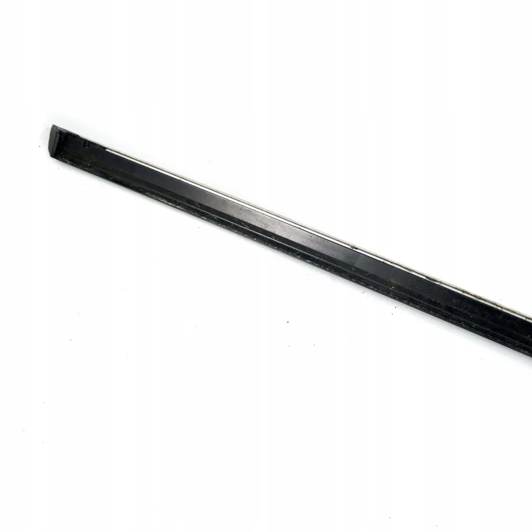  Mercedes-Benz CLK W208 C208 Puerta Delantera Derecha Borde Moldura Tira De Cromo - SKU A2086900680 - Número de pieza A2086900680