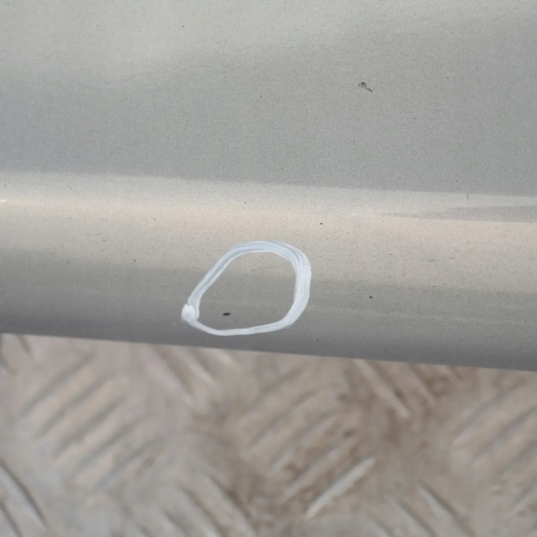 Schwellerleiste Blende Schweller links Arktis Metallic A34 für BMW 3 E90 E91 mit Teilenummer 32951 BMW 3 E90 E91 Schwellerleiste Blende Schweller links Arktis Metallic A34 - SKU 0032951-AM7 - Teilenummer 32951