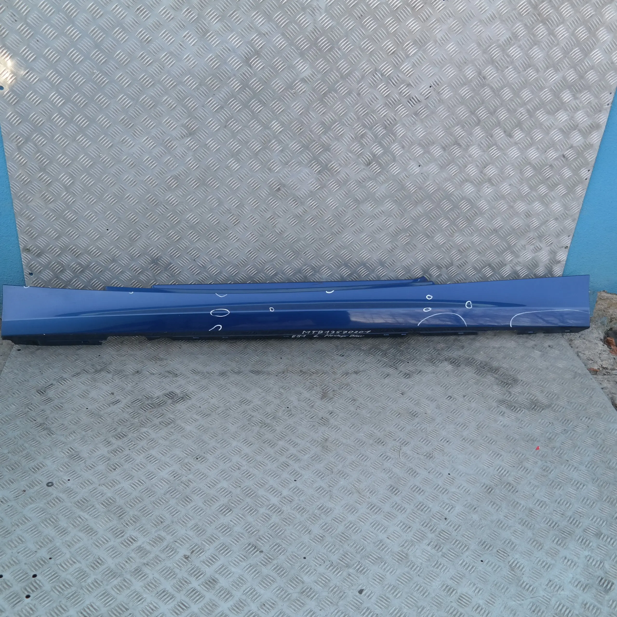 BMW E81 E82 E88 Listello Portiera Apertura Gonna SX Montegoblau Blu