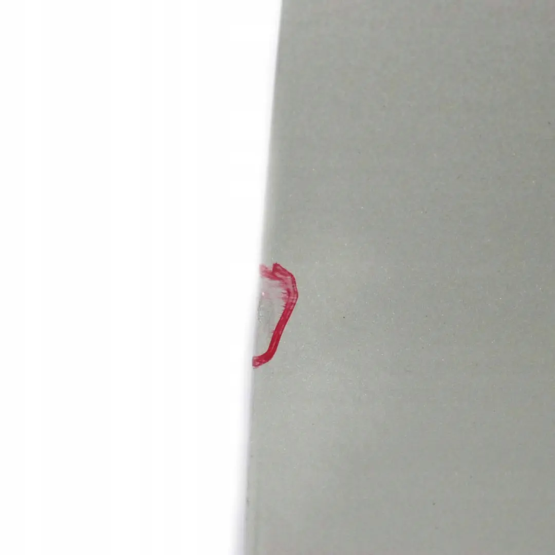 W414 Puerta Delantera Izquierda Plata Brillante Metalizado - 9744 para Mercedes Vaneo con número de pieza A4147200005 Mercedes Vaneo W414 Puerta Delantera Izquierda Plata Brillante Metalizado - 9744 - SKU A4147200005-BRS - Número de pieza A4147200005