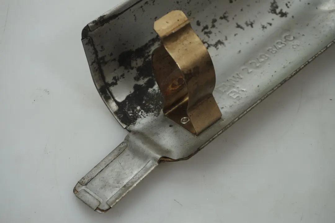 M57 Diesel Abgaskrümmer-AGR Hitzeschild für BMW E39 X5 E53 mit Teilenummer 11622249843 BMW E39 X5 E53 M57 Diesel Abgaskrümmer-AGR Hitzeschild - SKU 2249843 - Teilenummer 11622249843