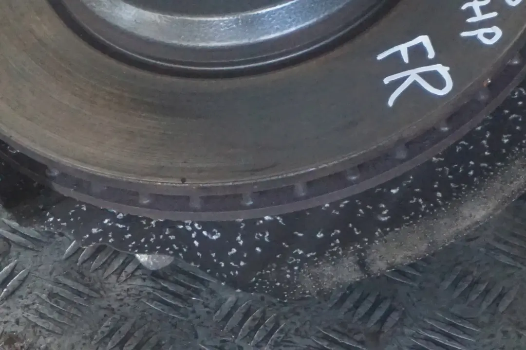 740i N62N Delantero Derecho O / S Spring Strut Suspension Pierna Freno para BMW E65 con número de pieza 6770166 BMW E65 740i N62N Delantero Derecho O / S Spring Strut Suspension Pierna Freno - SKU 6770166 - Número de pieza 6770166