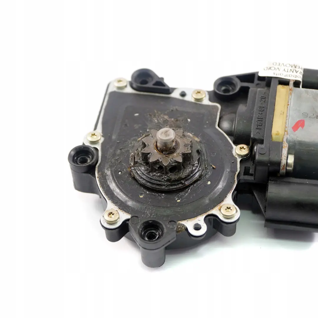 Front Right O/S Door Electric Window Motor Regulator Drive to BMW 3 E36 with Part number 8360978 BMW 3 E36 Front Right O/S Door Electric Window Motor Regulator Drive - SKU 8360978 - Part number 8360978