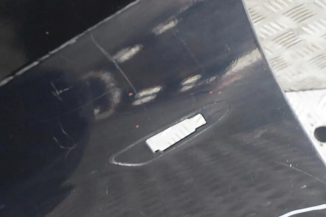 Błotnik lewy Monacoblau do BMW E92 E93 o numerze 2155919 BMW E92 E93 Błotnik lewy Monacoblau - SKU 2155919-MB1 - Numer Części 2155919