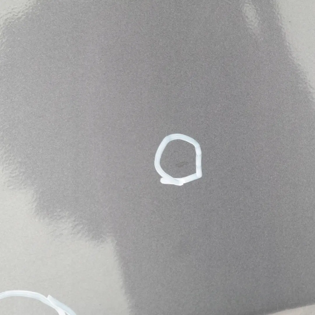 Porta posteriore destra Sparkling Graphite Metallic - A22 per BMW E87 con numero di parte 7191018 BMW E87 Porta posteriore destra Sparkling Graphite Metallic - A22 - SKU 7191018-SG1 - Numero di parte 7191018