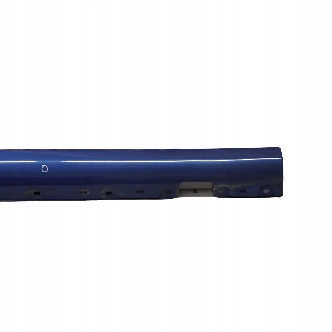 Mercedes-Benz W203 Bas de Porte Couverture Seuil Droite Bleu Jaspis - 345 pour à propos du numéro de pièce A2036980254 Mercedes-Benz W203 Bas de Porte Couverture Seuil Droite Bleu Jaspis - 345 - SKU A2036980254-JAS - Numéro de pièce A2036980254