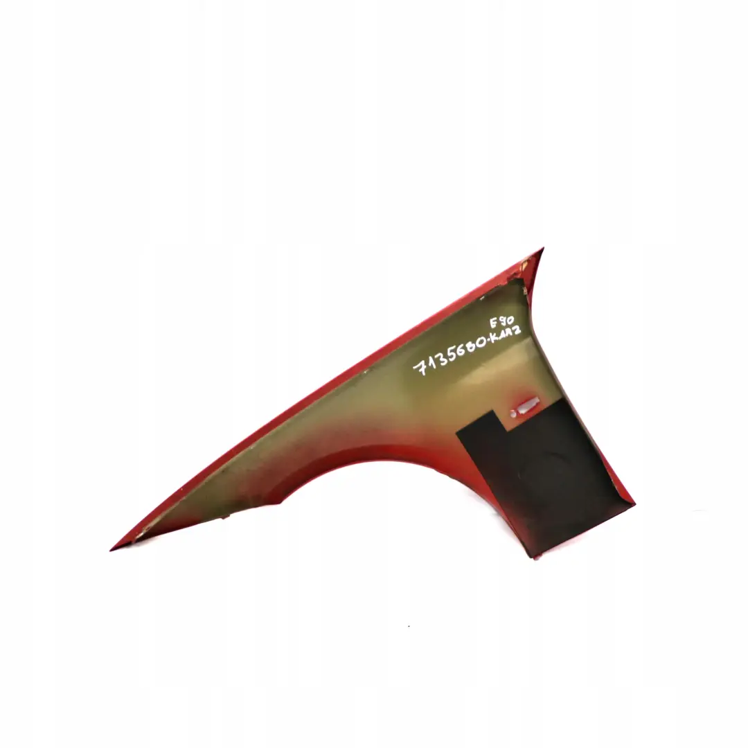 BMW E90 E91 Rivestimento Laterale Parafango Anteriore Dx Rosso-Cremisi Rosso - - SKU 7135680-KAR2 - Numero di parte 7135680