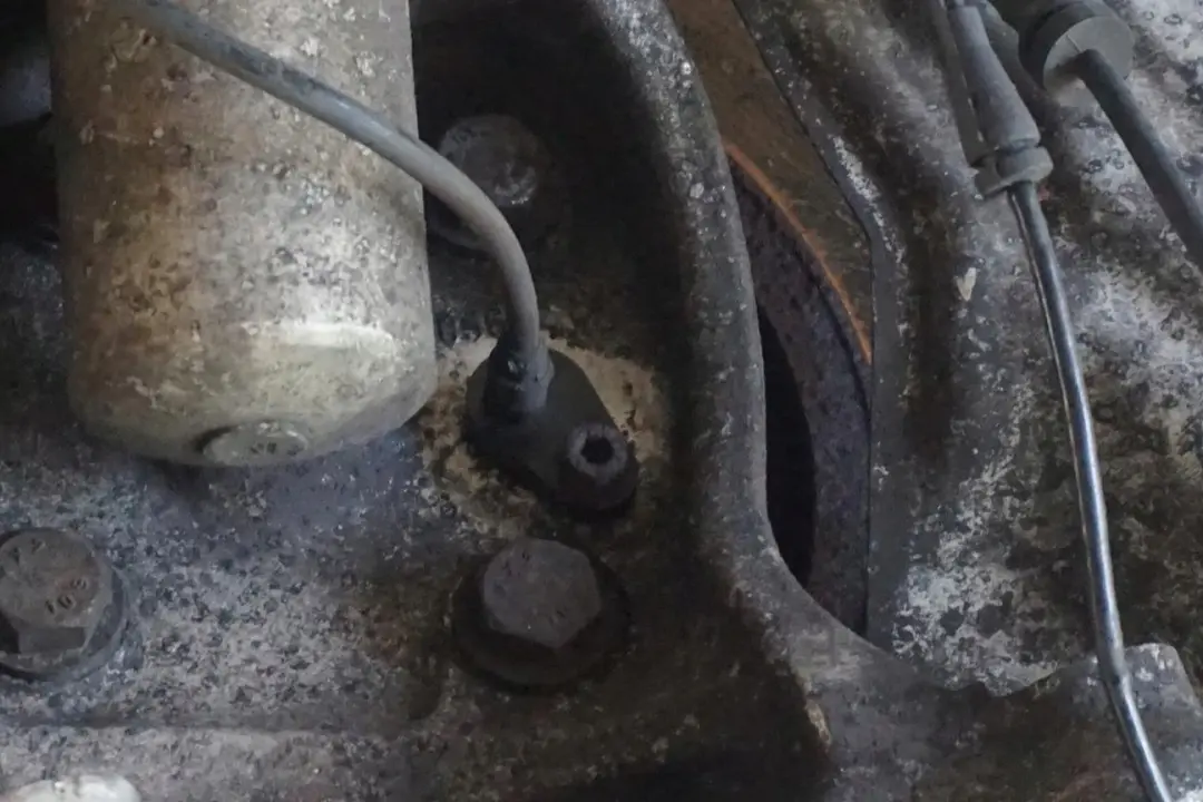 730i M54 231PS Amortisseur avant Gauche Pivotement pour BMW E65 à propos du numéro de pièce 6786537 BMW E65 730i M54 231PS Amortisseur avant Gauche Pivotement - SKU 6786537 - Numéro de pièce 6786537