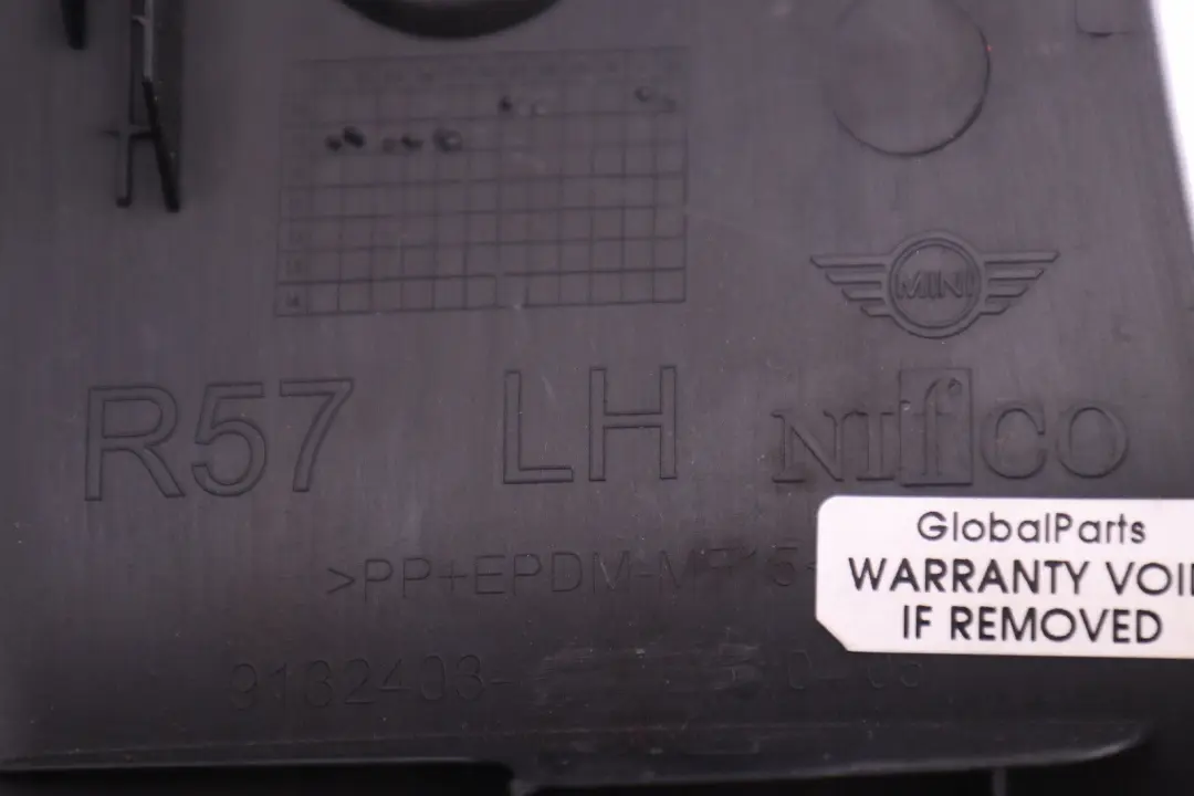 Registrazione Fondo Scomparto SX 5146 per Mini R57 LCI con numero di parte 9132403 Mini R57 LCI Registrazione Fondo Scomparto SX 5146 - SKU 9132403 - Numero di parte 9132403