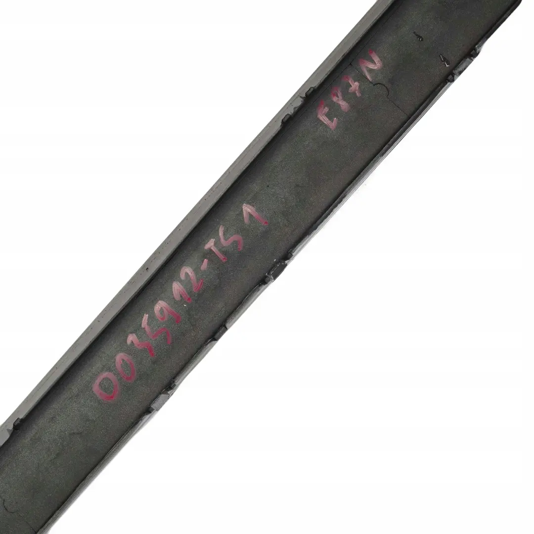 BMW E81 E87 LCI Banda De Friccion Parachoques Trasero Negro Titan Plata - 354 - SKU 0035912-TS1 - Número de pieza 0035912