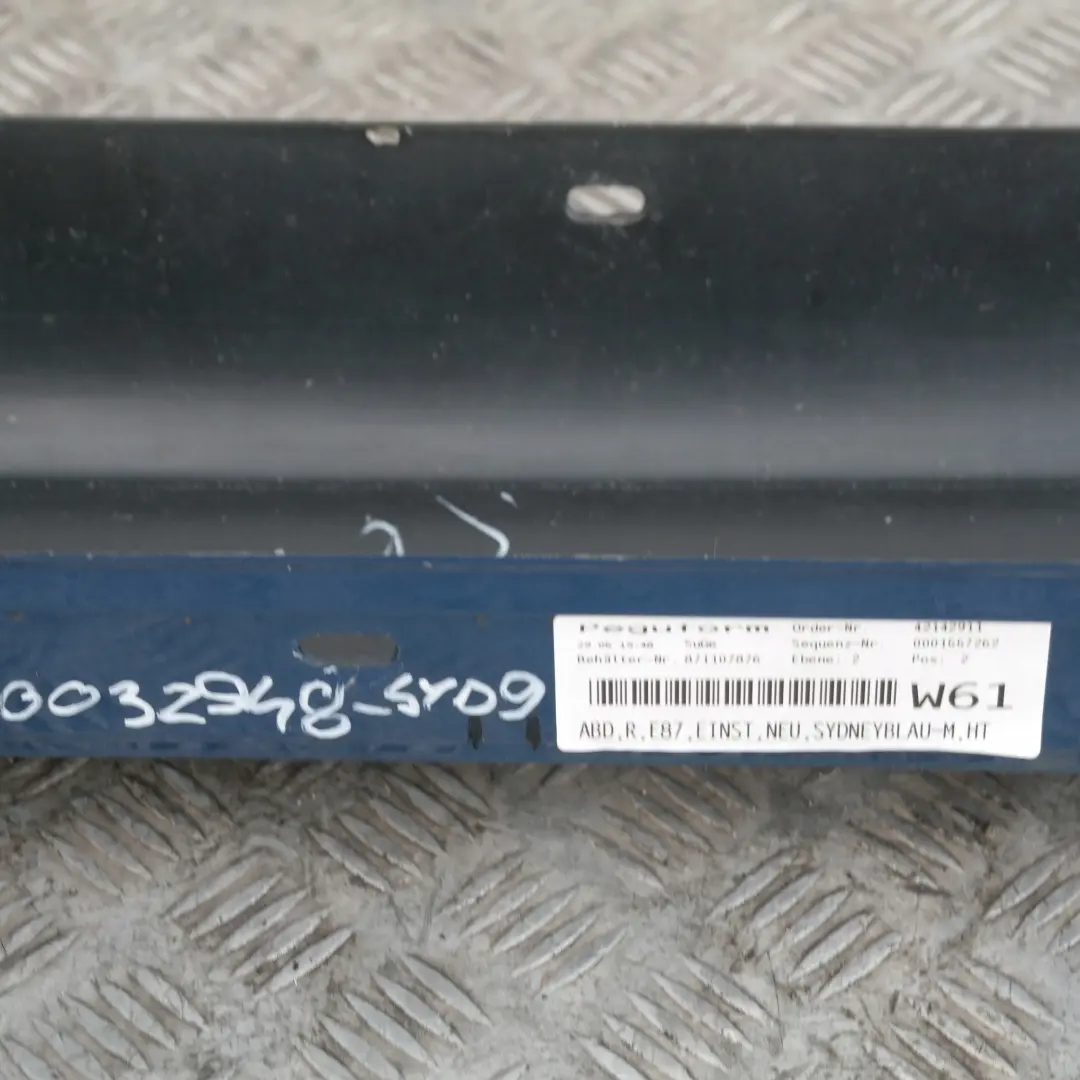 BMW 1 SERIES 9 E87 Sill Strip Side Skirt Right O/S Sydneyblau Sydney Blau Blue - SKU 0032948-SYD9 - Part number 32948