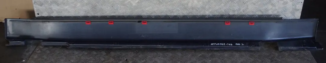 Door Sill Cover Skirt Left Toledoblau Toledo Blue Blau para BMW E65 con número de pieza 0140037 BMW E65 Door Sill Cover Skirt Left Toledoblau Toledo Blue Blau - SKU 0140037-TDB - Número de pieza 0140037