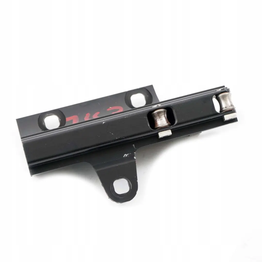 BMW E93 Convertible Plegable Techo Rigido Shell Izquierda Fijacion del sujetador - SKU 7171225-1 - Número de pieza 7171225