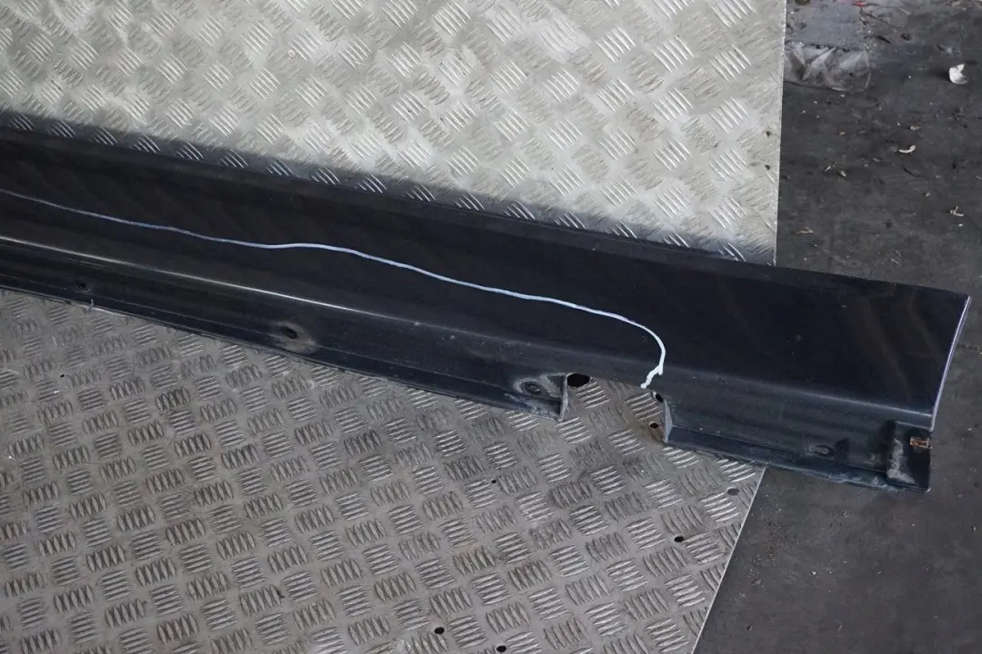 BMW E65 Listello Portiera Apertura Gonna Destra Blu Monaco Blu - A35 - SKU 0395482-MB1 - Numero di parte 0395482