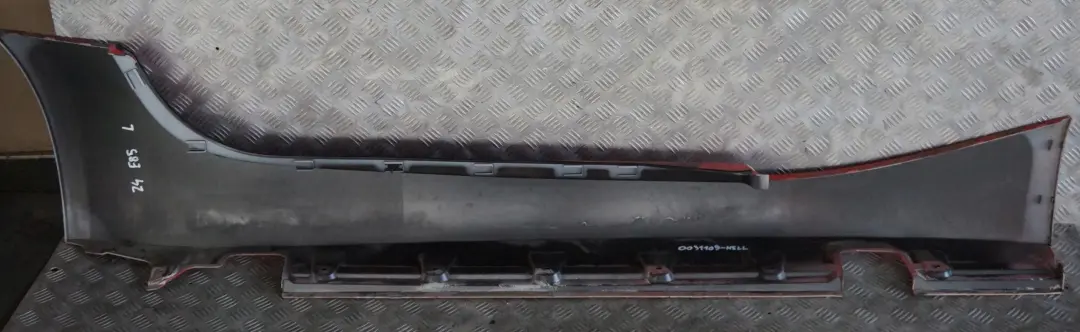 Left N/S Sill Strip Side Skirt Panel Hellrot Bright Red to BMW Z4 Series E85 E86 with Part number 0031109 BMW Z4 Series E85 E86 Left N/S Sill Strip Side Skirt Panel Hellrot Bright Red - SKU 0031109-HELL - Part number 0031109